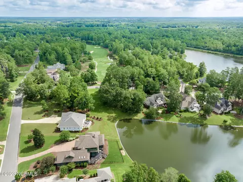 223 E Winding Way, Wallace, NC 28466 photo 9
