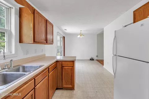 127 Daphne Dr, Hubert, NC 28539 photo 13
