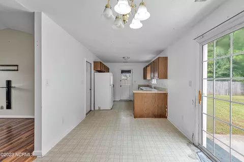 127 Daphne Dr, Hubert, NC 28539 photo 11