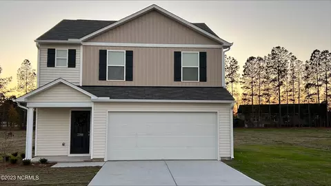 3388 Danfield Dr, Kinston, NC 28504