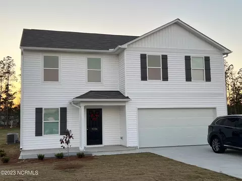 3396 Danfield Dr, Kinston, NC 28504