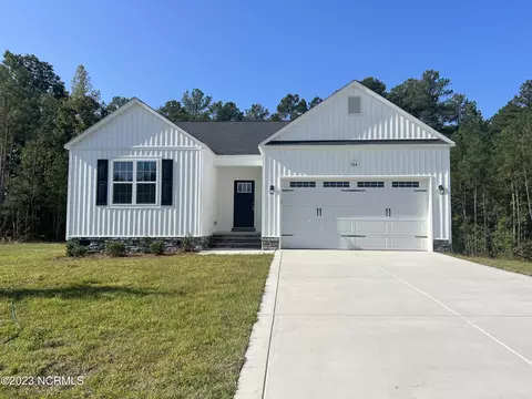 764 Burley Oak Dr, Cameron, NC 28326