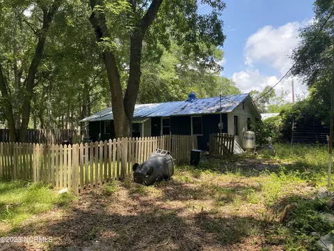 6392 Pigott Ave SW, Ocean Isle Beach, NC 28469