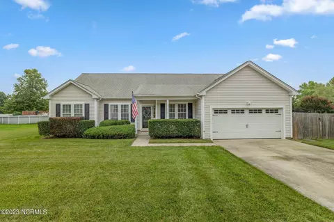 122 Mac Jones Rd, Moyock, NC 27958
