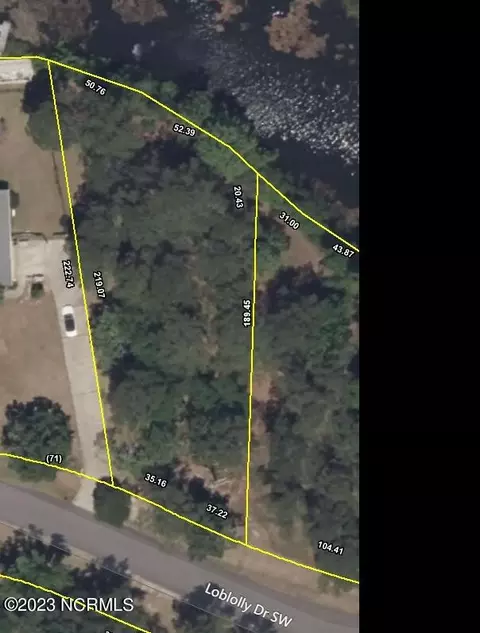 757 Loblolly Dr SW, Shallotte, NC 28470