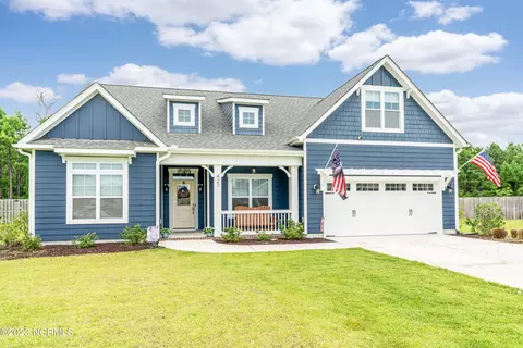 427 Canter Crest Rd, Hampstead, NC 28443