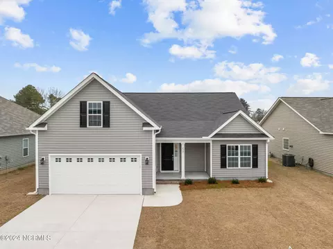 239 Sequoia Dr, Greenville, NC 27858