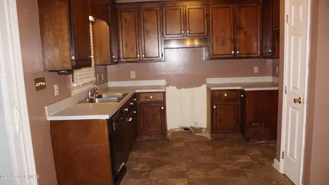 2509 Ricks Ct E, Wilson, NC 27893 photo 9