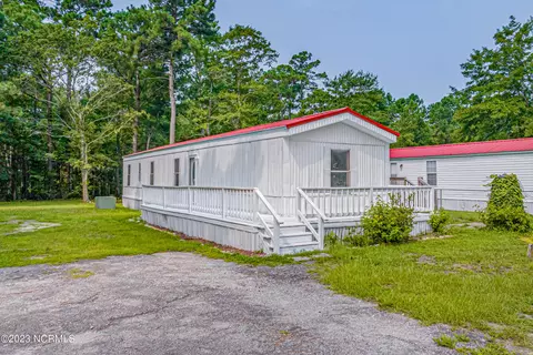 1099 Wilma Ave SW, Supply, NC 28462