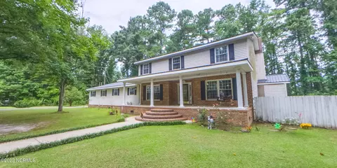 218 High St, Whiteville, NC 28472