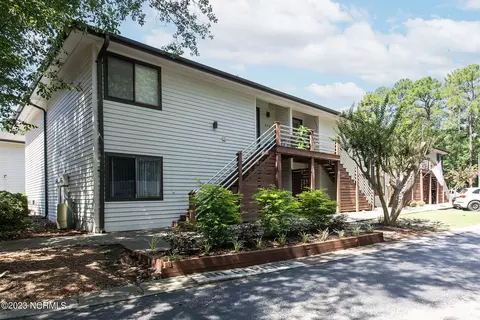 1507 Military Cutoff Rd #112, Wilmington, NC 28403