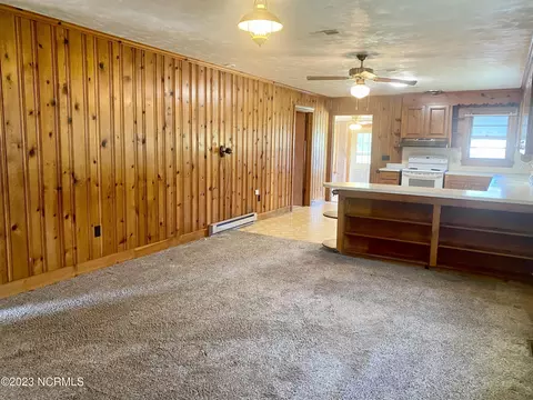 114 White Oak Rd, Eure, NC 27935 photo 4
