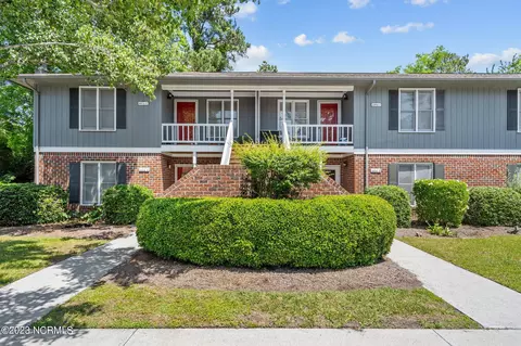4194 Spirea Dr #F, Wilmington, NC 28403