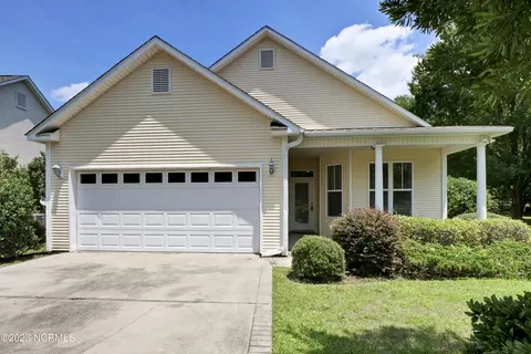 103 Tanager Way, Hampstead, NC 28443