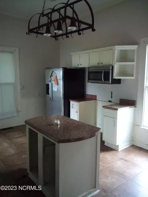 208 Henderson St, Hamlet, NC 28345 photo 18