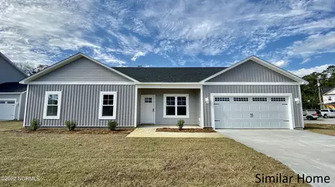 49 Cindy Rd, Richlands, NC 28574
