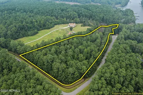 lot1 Port Dr, Oriental, NC 28571