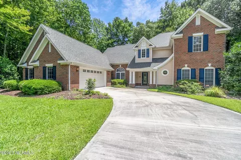 112 Nottaway Dr, Hertford, NC 27944