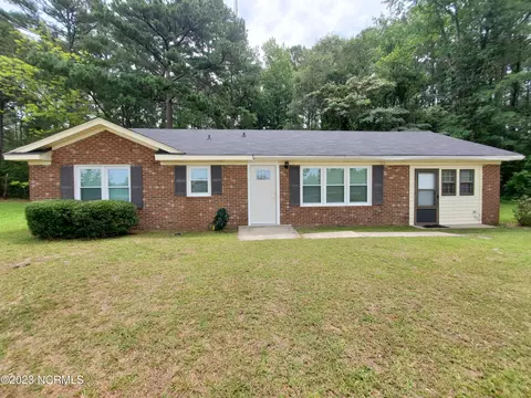 8278 258 Hwy N, Farmville, NC 27828
