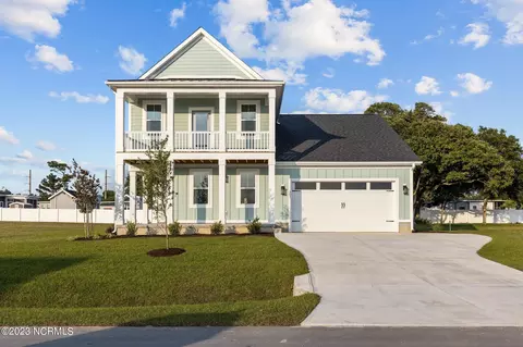 310 Coastline Cir, Cedar Point, NC 28584