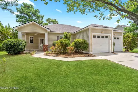 4609 Pineview Dr, Wilmington, NC 28412
