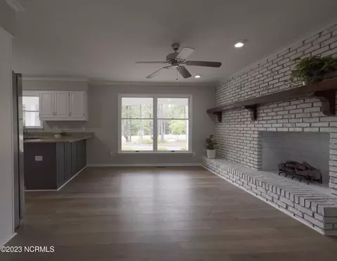 281 Foxfire Rd, Aberdeen, NC 28315 photo 8