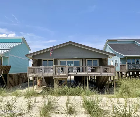 1727 W Beach Dr, Oak Island, NC 28465