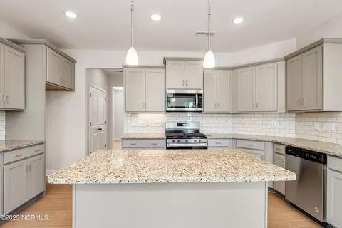 908 Terraces Ln #LOT 3, Hampstead, NC 28443 photo 12