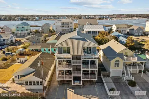 1305 Carolina Beach Ave N #3B, Carolina Beach, NC 28428