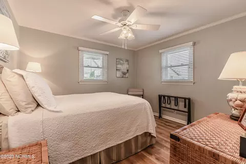 404 39th St, Sunset Beach, NC 28468 photo 11