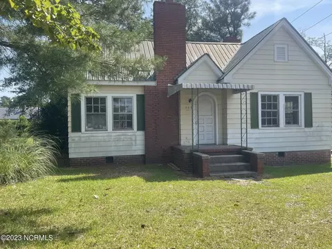 602 Spring St, Hamlet, NC 28345
