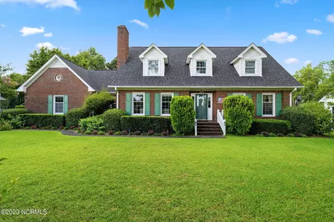 309 Greenwich Ln, Wilmington, NC 28409