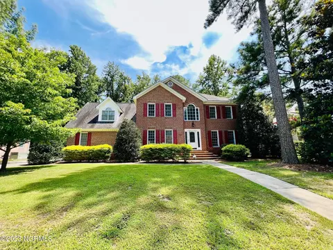 407 Kempton Dr, Greenville, NC 27834