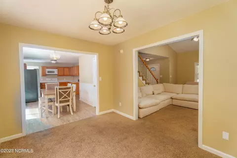 317 Rack Ln, Hubert, NC 28539 photo 11