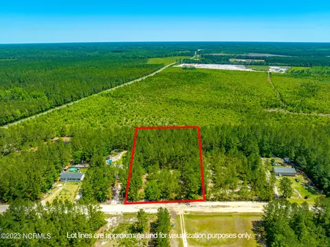 115 Glenwood Trl, Whiteville, NC 28472
