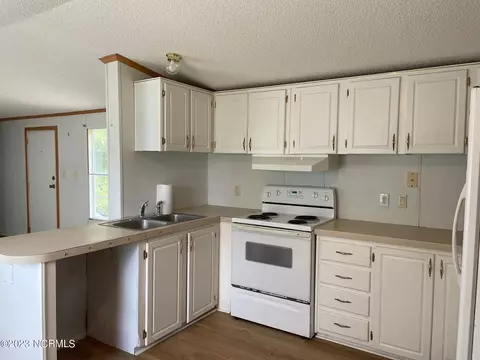 305 Donnie Davis Rd, Williston, NC 28579 photo 7