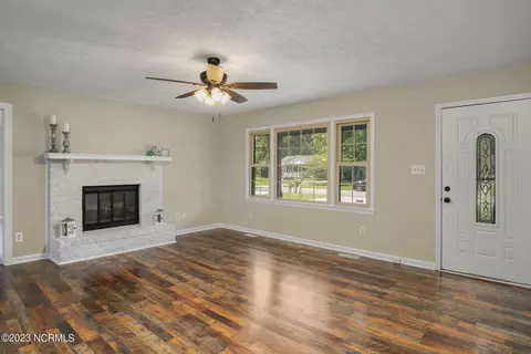 708 Lee Dr, Havelock, NC 28532 photo 3