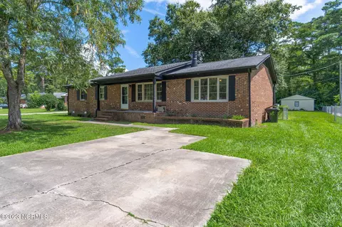 708 Lee Dr, Havelock, NC 28532 photo 1