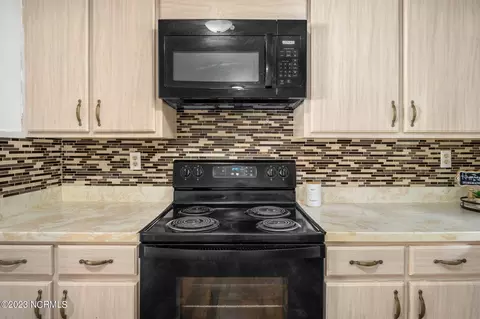 708 Lee Dr, Havelock, NC 28532 photo 12