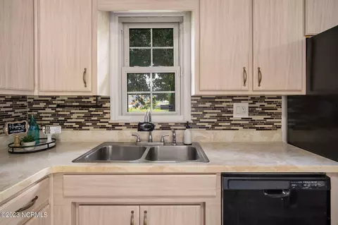 708 Lee Dr, Havelock, NC 28532 photo 14