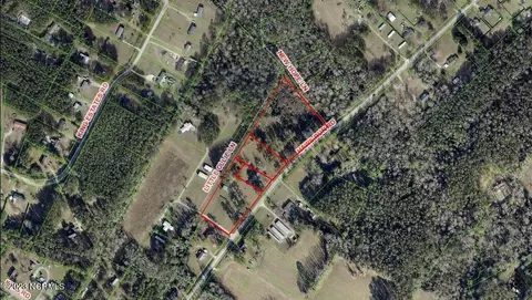752 Haws Run Rd, Jacksonville, NC 28540