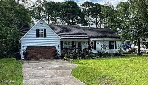 122 Oyster Rock, Newport, NC 28570
