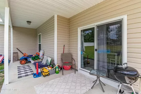 111 Rolling Knoll Ct, Dudley, NC 28333 photo 21