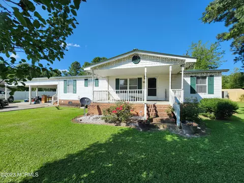 214 Drake Court Ln, Ahoskie, NC 27910