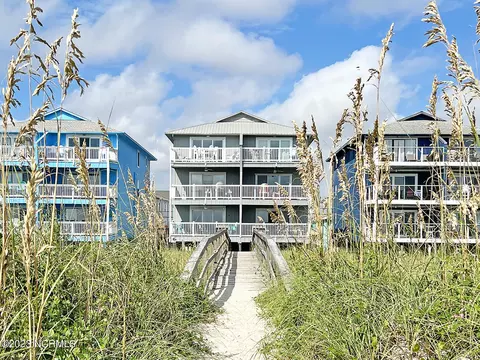 512 Carolina Beach Ave N #2A, Carolina Beach, NC 28428