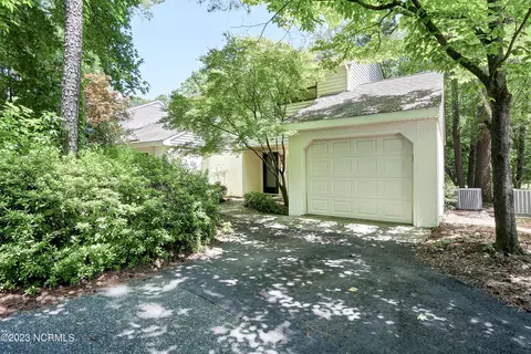 973 Birch Creek Dr, Wilmington, NC 28403