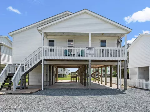 112 Sea Side Dr, Holden Beach, NC 28462