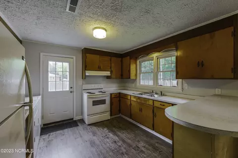 1820 Old Mill Rd, Wallace, NC 28466 photo 12