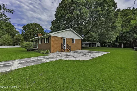 1820 Old Mill Rd, Wallace, NC 28466 photo 5