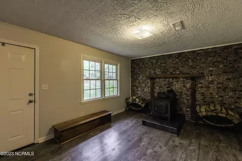 1820 Old Mill Rd, Wallace, NC 28466 photo 7